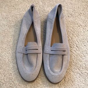NWT Lucky Brand Women’s light grey suede loafers Sz 8